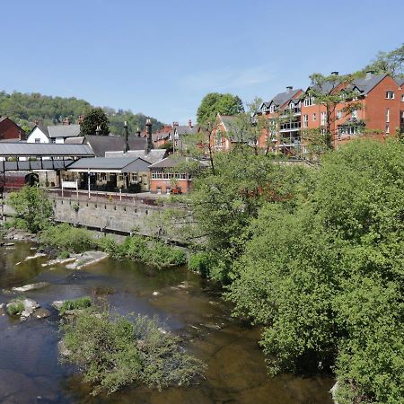 Westoe Hideaway Villa Llangollen Eksteriør billede