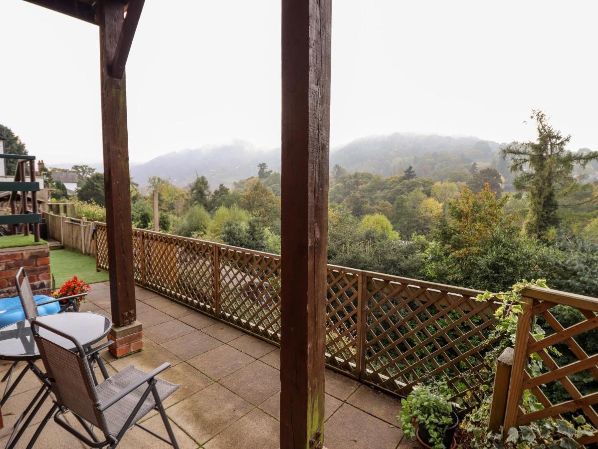 Westoe Hideaway Villa Llangollen Eksteriør billede