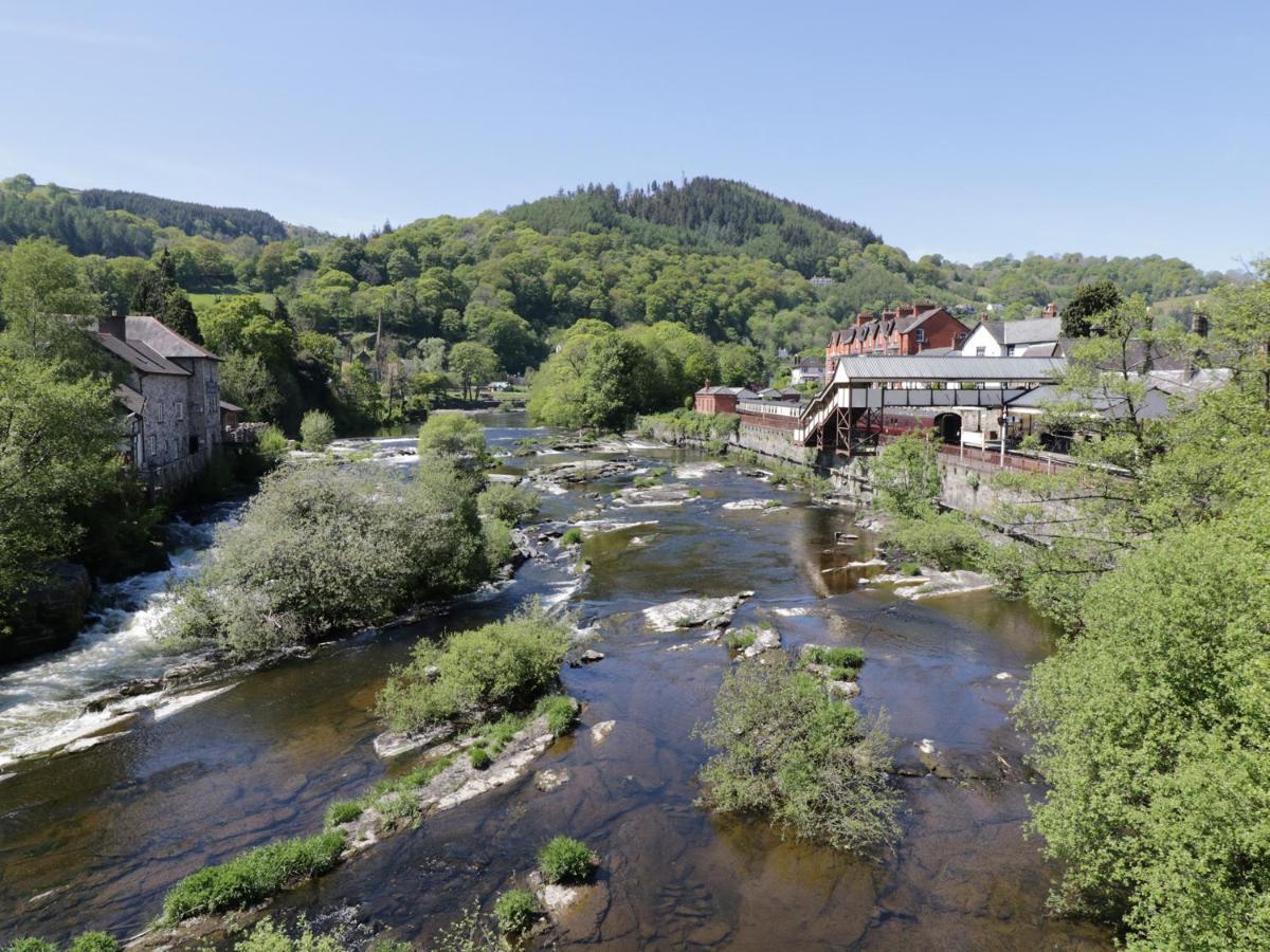 Westoe Hideaway Villa Llangollen Eksteriør billede